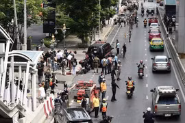 Sacuden explosiones centro de Bangkok