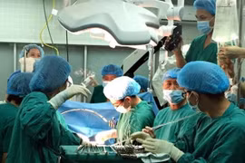 Firman Vietnam y Japón pacto de cooperación en formación de personal médico