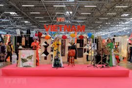 Impresiona la cultura vietnamita en el Festival de Oriente en Italia