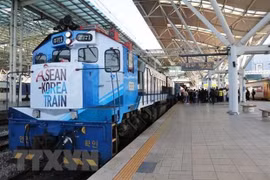 Tren de ASEAN-Corea del Sur destaca amistad y cooperación