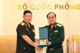 Mejoran Vietnam y Laos la cooperación en logística militar