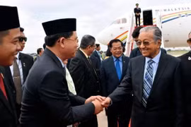 Primer ministro de Malasia realiza visita oficial a Camboya