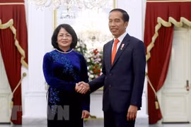 Asiste vicepresidenta de Vietnam al acto de asunción del presidente indonesio
