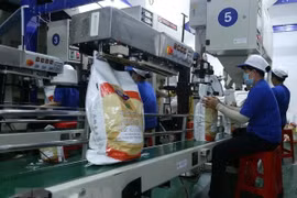Crecen exportaciones agroforestales y acuícolas de Vietnam en primeros siete meses 