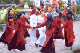 Celebran numerosas actividades en respuesta al Año Nacional de Turismo en Khanh Hoa