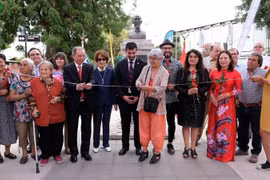 Remodelan parque en honor al Presidente Ho Chi Minh en Chile 