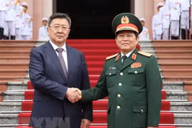 Estrechan Vietnam y Mongolia lazos en defensa