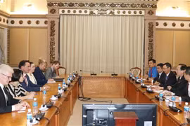 Promueven cooperación entre Vietnam y Australia en agricultura y energía