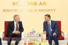 Recibe ministro de Seguridad Pública de Vietnam a representante de Google