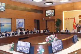 Científicos y tecnológicos, importante impulso para desarrollo de Vietnam 