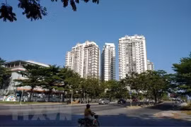 Empresas surcoreanas y japonesas observan mercado inmobiliario de Vietnam