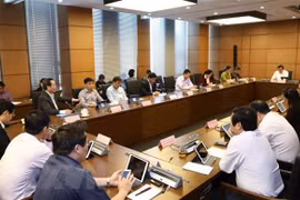 Analiza Parlamento de Vietnam borrador de Ley de Inversión