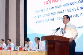 Evalúa Vietnam desarrollo de economía colectiva en sector no agrícola