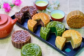 Preservan en Vietnam oficio tradicional de elaboración de molde de pastel de luna