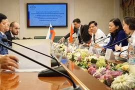 Evalúan la aplicación de los tratados internacionales entre Vietnam y Rusia 