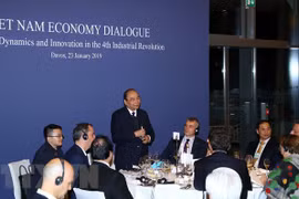 Vietnam es el mejor cobijo para inversores en un mundo de vaivenes, afirma su Premier