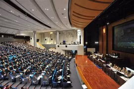 Tailandia: Micro partidos se retiran de coalición gobernante 
