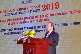 Apuesta Vietnam por adoptar cambios en políticas financieras para impulsar el crecimiento