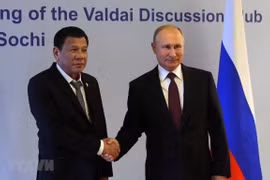 Filipinas y Rusia promueven cooperación de comercio e inversión 