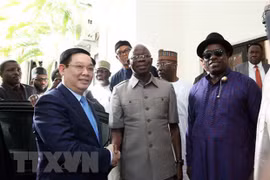 Vietnam reitera apoyo a Nigeria en desarrollo de agricultura de alta tecnología