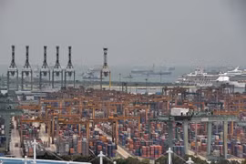 Reportan caída en las exportaciones de Singapur 
