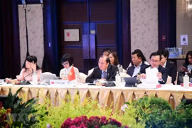 Participa Vietnam en reuniones preparatorias para la XXXV Cumbre de ASEAN