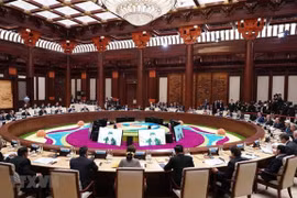 Premier vietnamita asiste a mesa redonda de líderes del Foro de la Franja y la Ruta