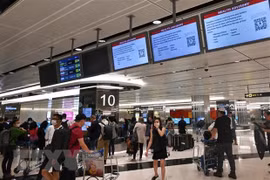 Singapur permite llegadas de los viajeros de China y el estado australiano de Victoria