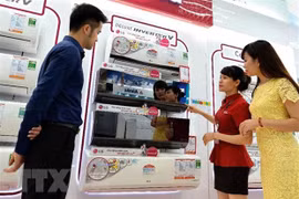 Hanoi se empeña en estimular consumo interno en etapa pospandemia