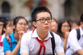 Alumnos de Ciudad Ho Chi Minh comienzan nuevo año escolar