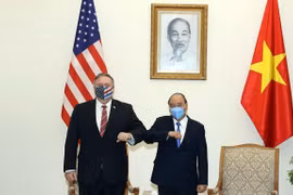 Premier de Vietnam recibe a Michael Pompeo 