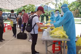Vietnam cierra sábado sin caso nuevo del COVID-19