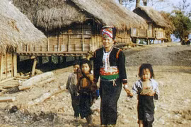 Cooperación mejora la vida de etnia vietnamita en Thanh Hoa