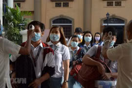 Filipinas moviliza más de ocho mil millones de dólares para la lucha contra el COVID-19