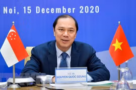 Vietnam y Singapur reanudarán viajes esenciales en 2021
