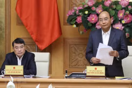 Premier de Vietnam ordena contramedidas más estrictas contra COVID-19
