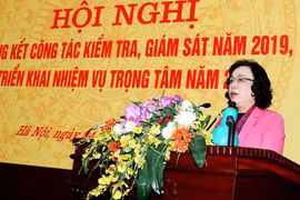 Comité partidista de Hanoi recauda fondos para pobladores isleños