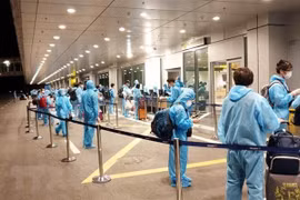 Repatrían a 530 ciudadanos vietnamitas desde diferentes continentes