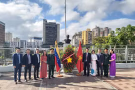 Conmemoran en Venezuela aniversario de Ejército Popular de Vietnam