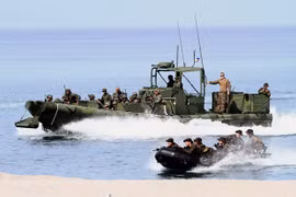 Patrullajes conjuntos ayudan a mantener la seguridad en el Mar del Este