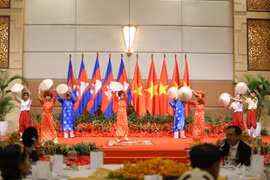Asiste premier camboyana a programa en saludo del Tet de comunidad vietnamita en Phnom Penh