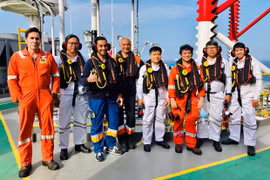 Descubre PetroVietnam gran campo de petróleo y gas