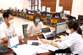 Premier vietnamita aprueba plan de fuerza laboral de servicio público 2021