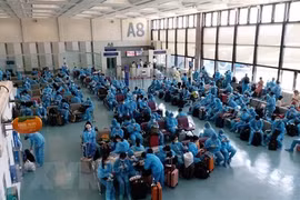 Vietnam trae de regreso a 230 ciudadanos varados en Taiwán (China)