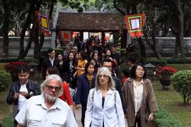 Aumenta arribo de turistas japoneses a la capital de Vietnam