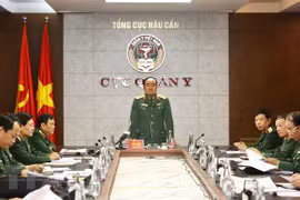 Ejército de Vietnam se prepara para responder ante posibles escenarios del COVID-19