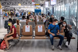 Tailandia extiende renovación automática de visas para extranjeros hasta julio 