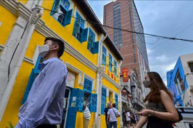 Malasia promueve nuevos sectores económicos en su plan de desarrollo quinquenal