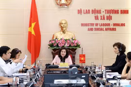 Vietnam y Suiza firman memorando de cooperación en asuntos sociales y empleo