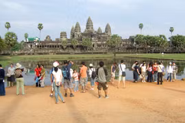 Cambodia aplica exención de impuestos para servicios turísticos